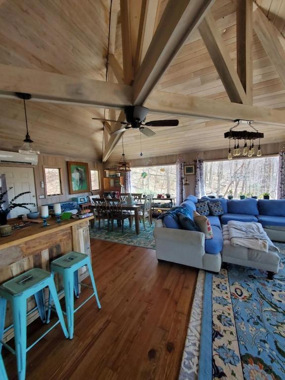 Treehouse Cathedral In Blue Ridge Mountains, Nc Villa Burnsville Buitenkant foto